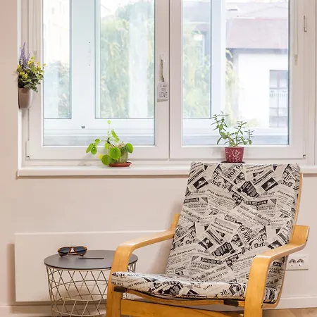 Apartment Sunny Downtown - Square 59 Belgrade