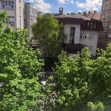 Sunny Downtown - Square 59 Apartment Belgrade
